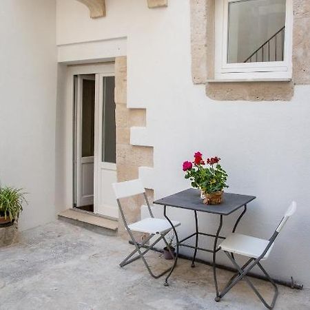 Judaica D'Ortigia Villa Syracuse Exterior photo